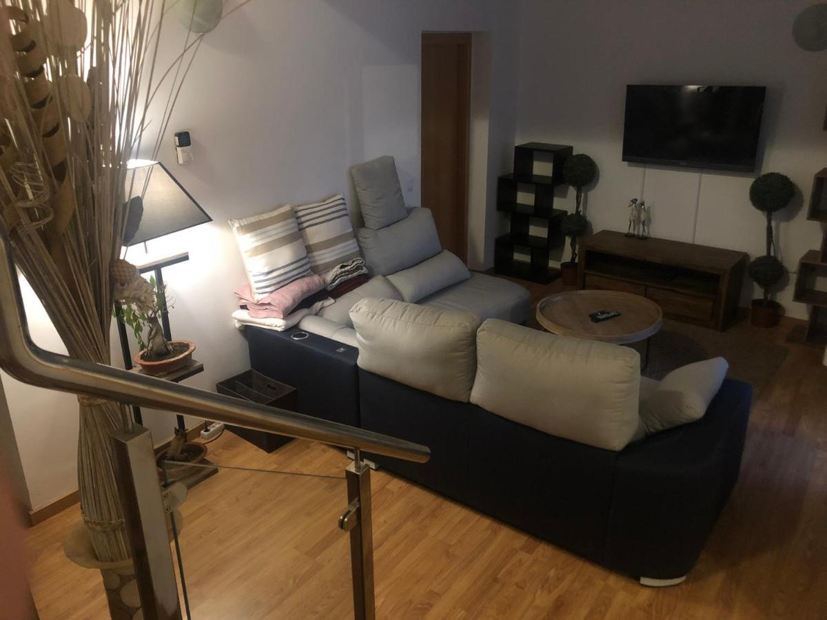 דירות Caces Atico Duplex Zona Monumental מראה חיצוני תמונה
